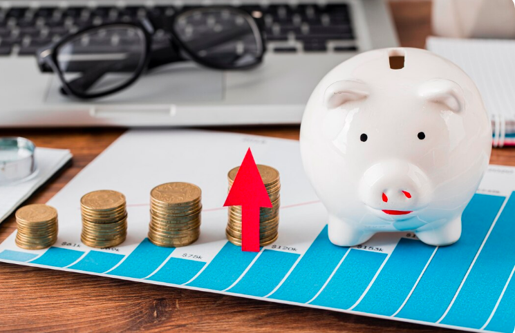 Salario emocional mediante contribuciones recurrentes a fondos de ahorro