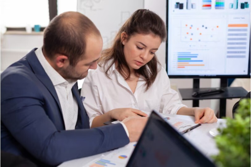Optimiza la gestión financiera en equipos remotos