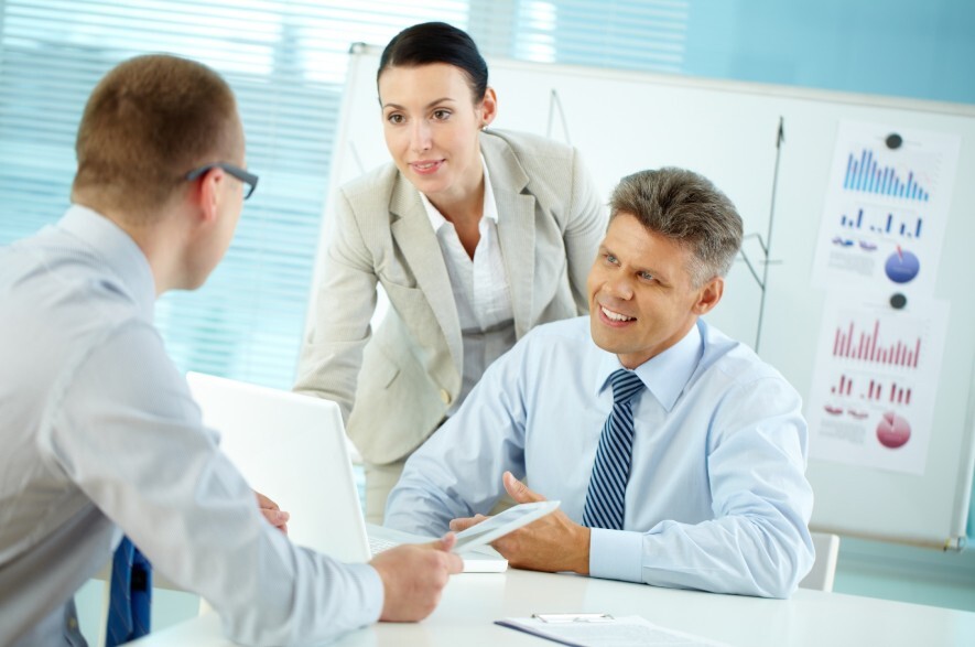 ROI del bienestar financiero en el desempeño empresarial