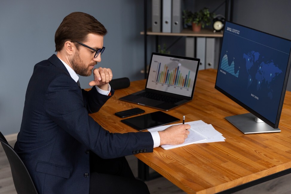 Capital de trabajo empresarial y estrategias modernas de tesorería